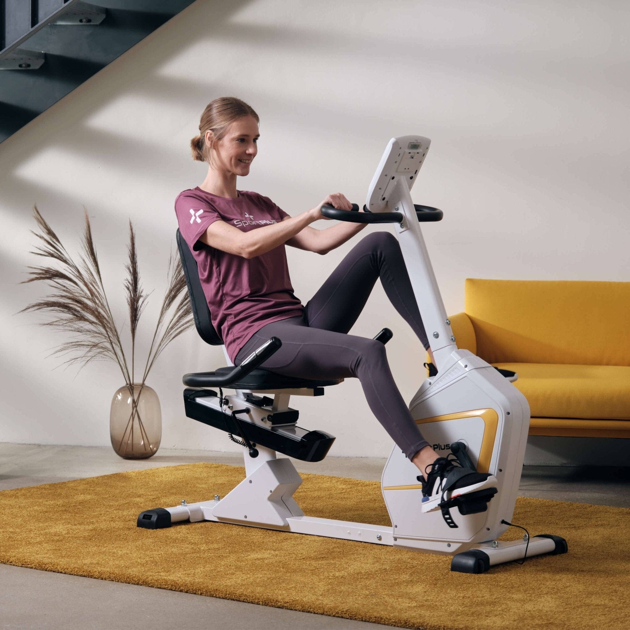 Liegeheimtrainer mit App-Steuerung &amp; 9 kg Schwungmasse SP-RB-9900-iE SportPlus 